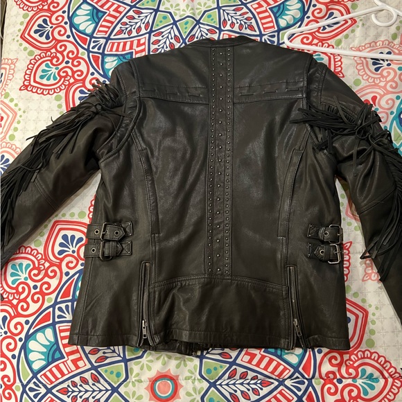 Women’s Milwaukee, leather motorcycle jacket with fringe - Picture 3 of 3